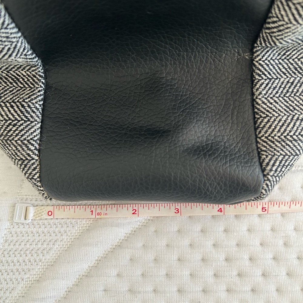 NWT Disney Herringbone Tote Bag with Mickey charm - Picture 11 of 11